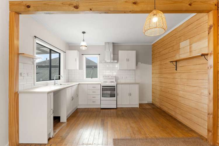 29 Vanguard Road Kelston_15