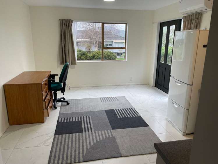 32A Lynmouth Avenue_0