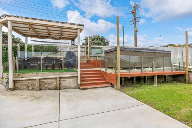 3 Roberts Road Tindalls Beach_18