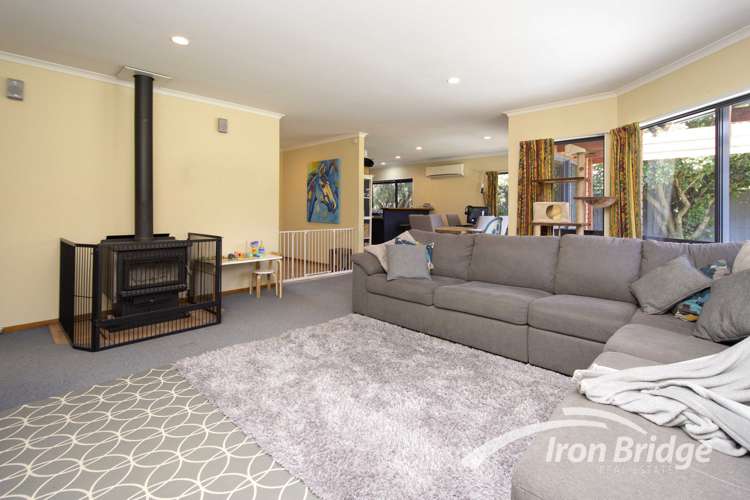 7 Monet Vale Rolleston_5