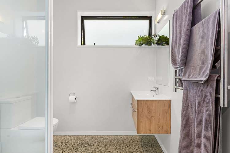 14 Seabreeze Way Raglan_20