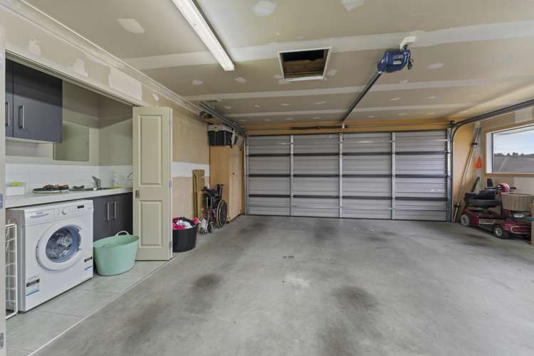 2 Elizabeth Place Clyde_16