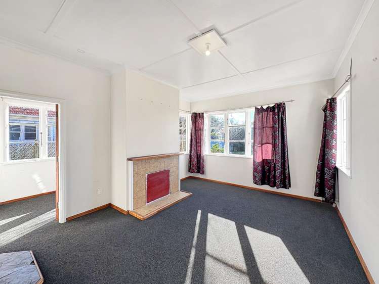 20 Swiss Avenue 1208_5