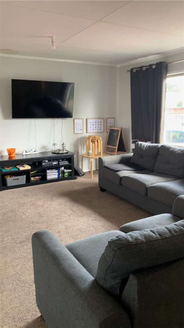 61B McKay Drive 11390_2