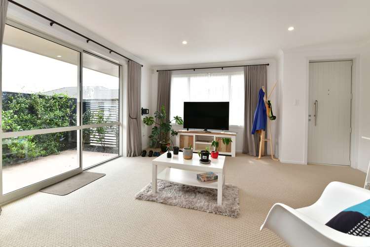 77 Red Beach Road Red Beach_11