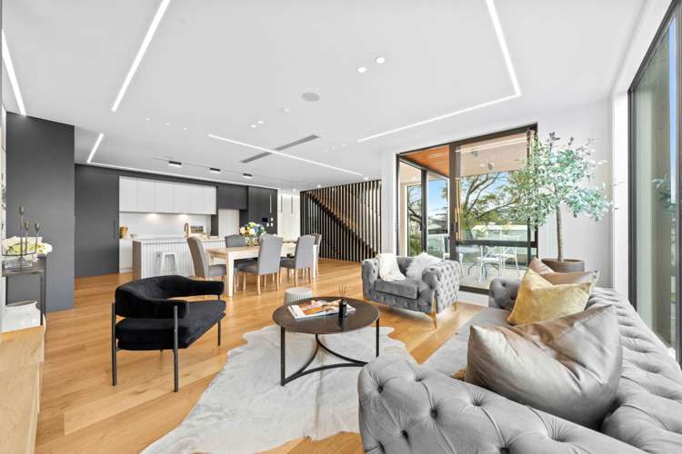 1/30 Clonbern Road Remuera_18