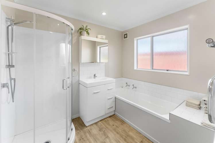 4 Lord Auckland Road Wakefield_15