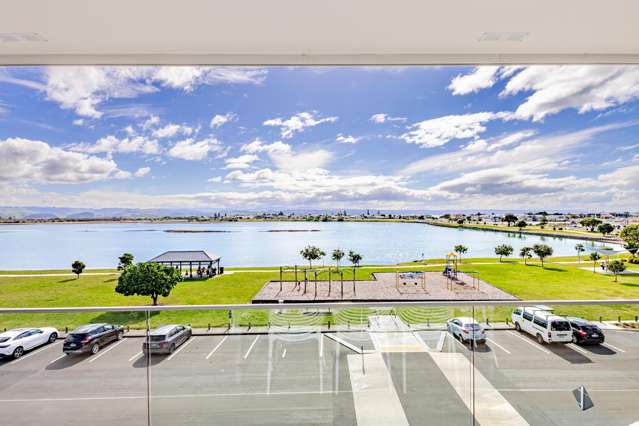 Sun, Sea & Sophistication