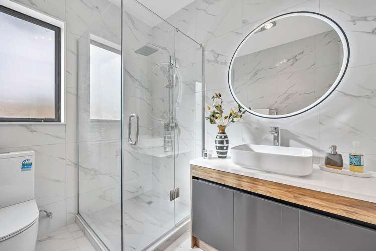 15 Crossgar Road Flat Bush_2