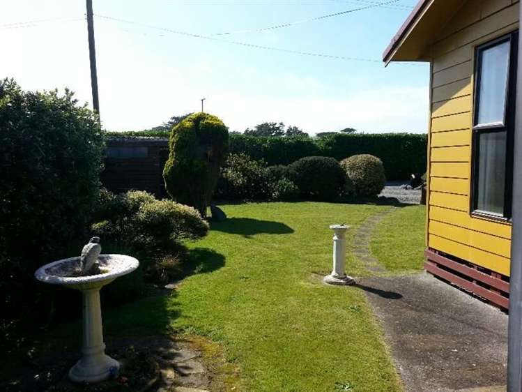 26a The Avenue Otaki Beach_13