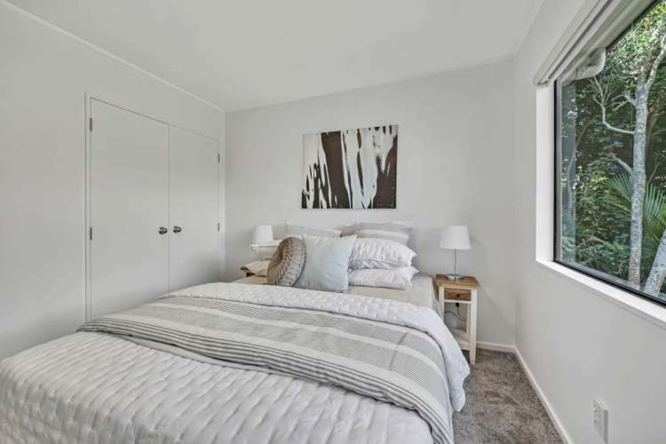 2/8a Verbena Road Birkdale_15