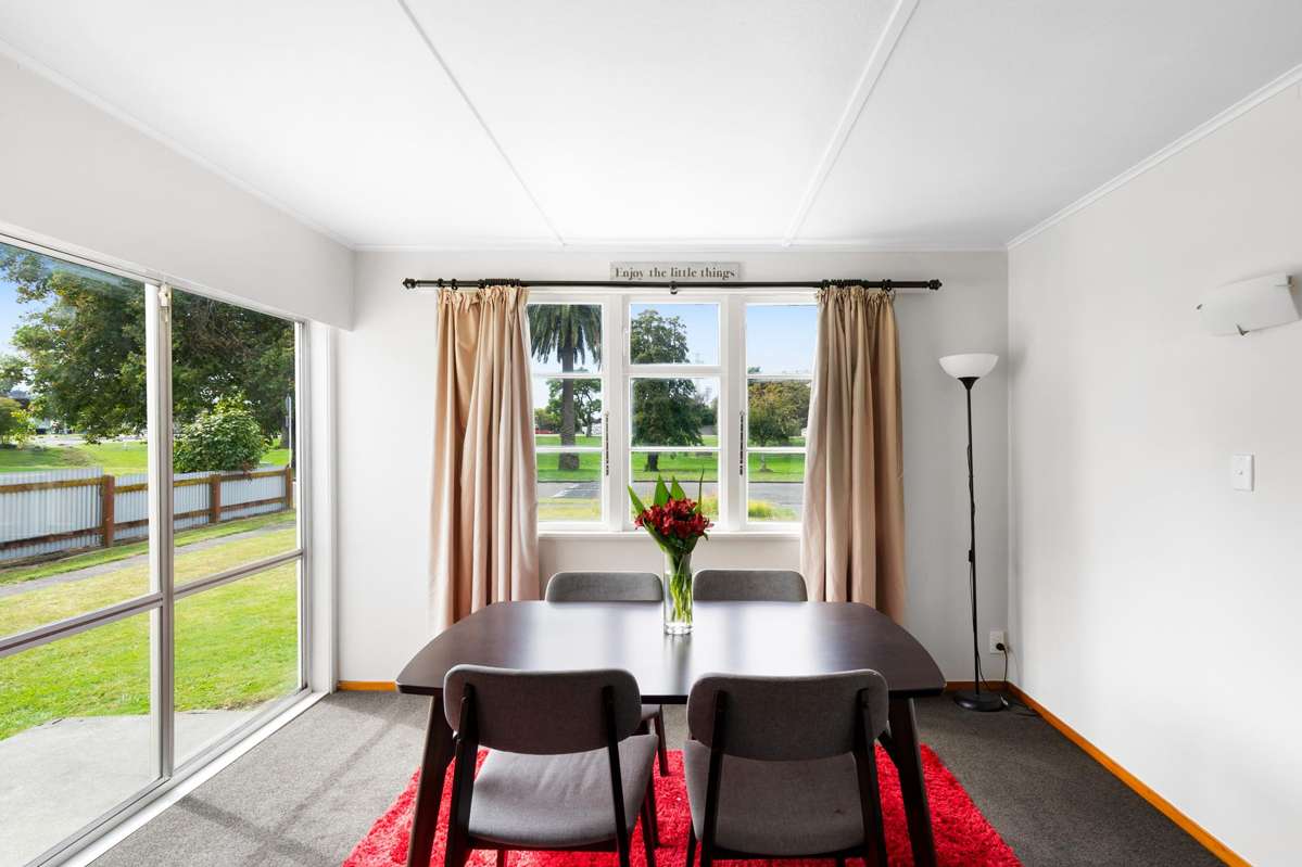54 Douglas Mclean Avenue_3
