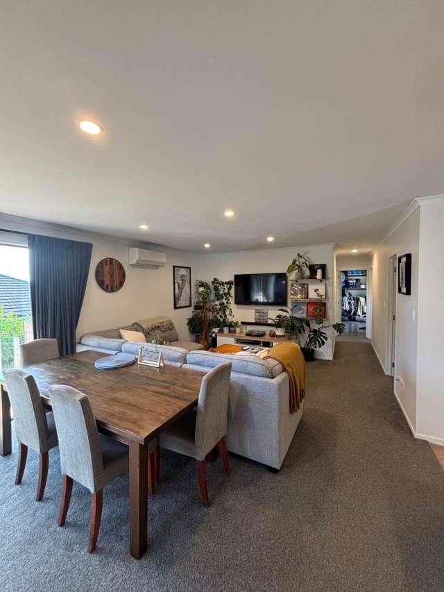 Tawhana Crescent Red Beach_3