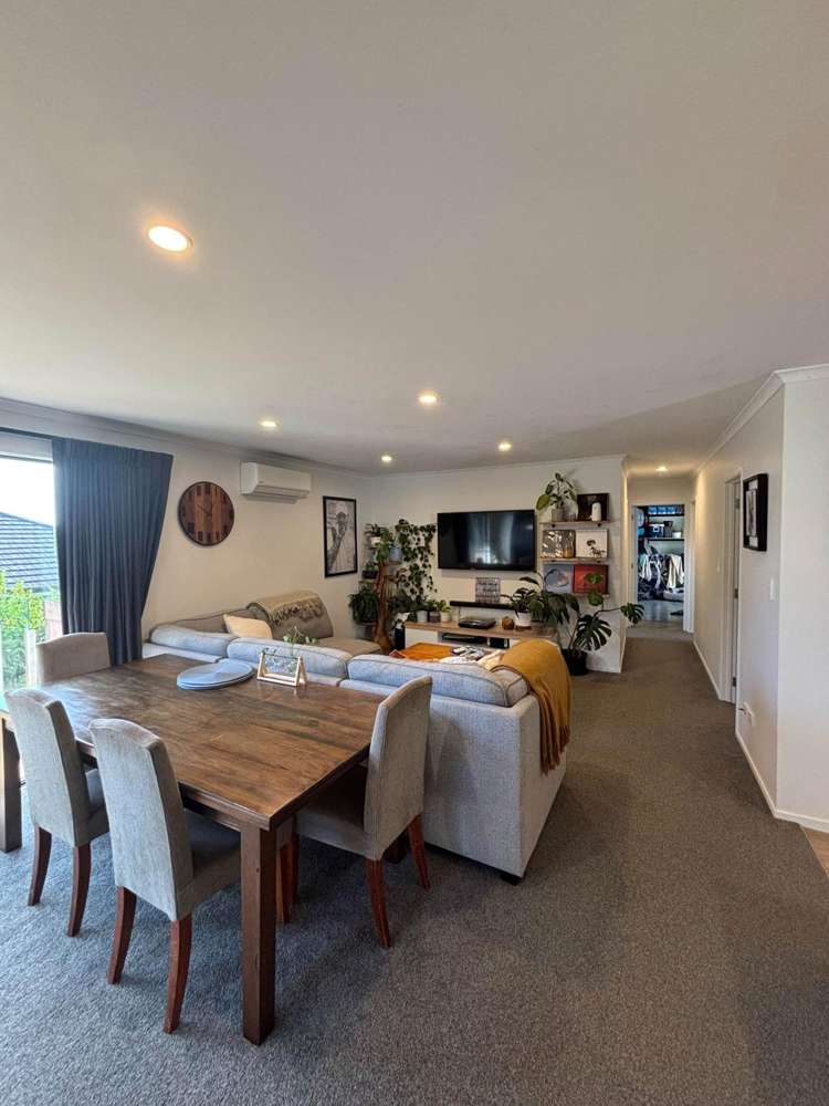 Tawhana Crescent Red Beach_3