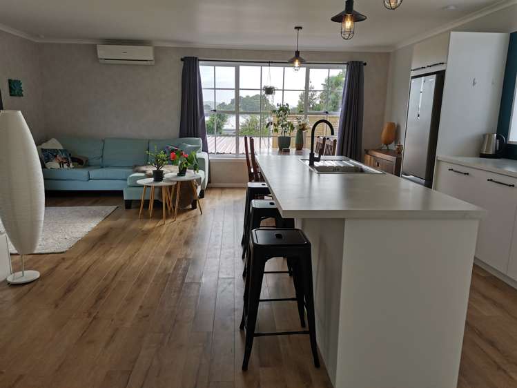 9 Whaka Road Maungaturoto_33