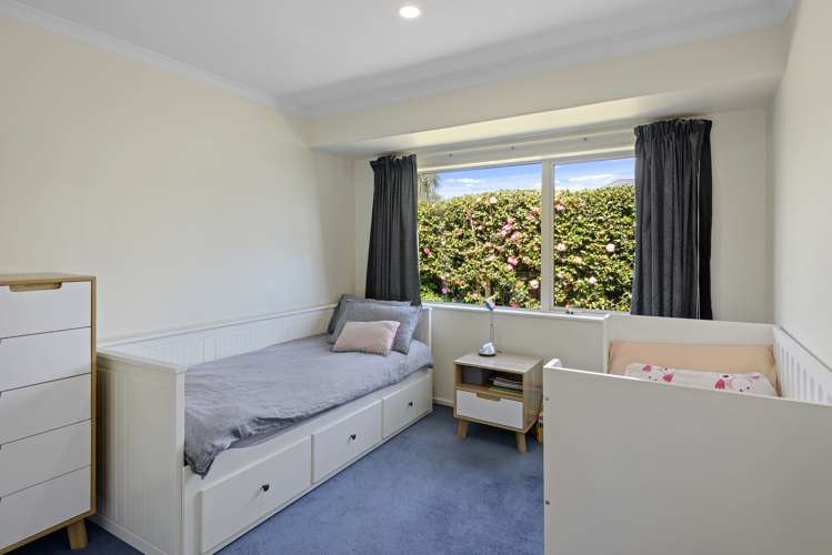 61 Becmead Drive Harewood_13