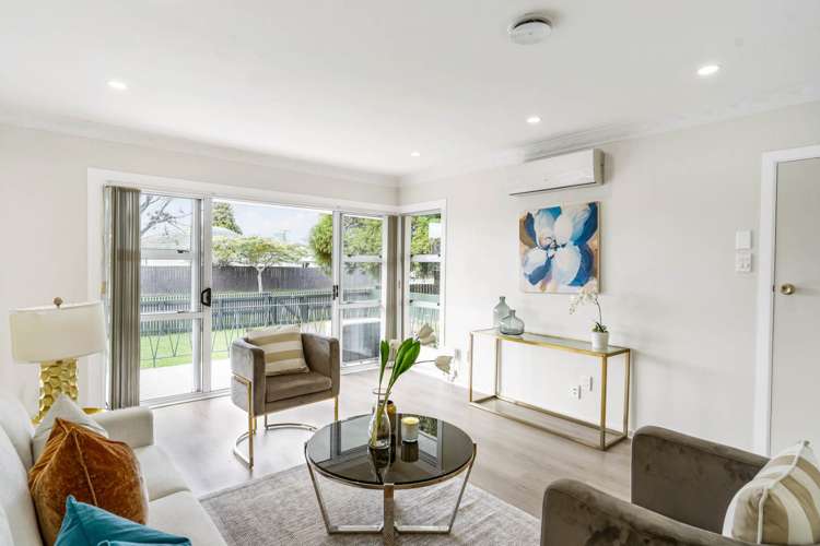 4 Kiernan Place Kelston_10