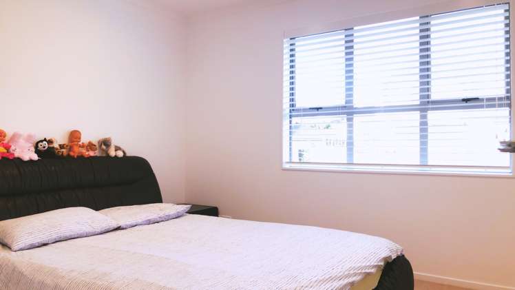 68 Mackay Drive Greenhithe_10