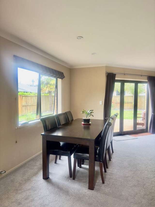 16 Hawkridge Rise Huntington_1