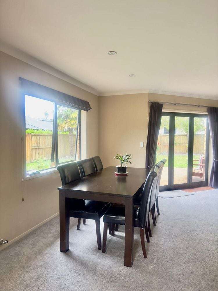 16 Hawkridge Rise Huntington_1