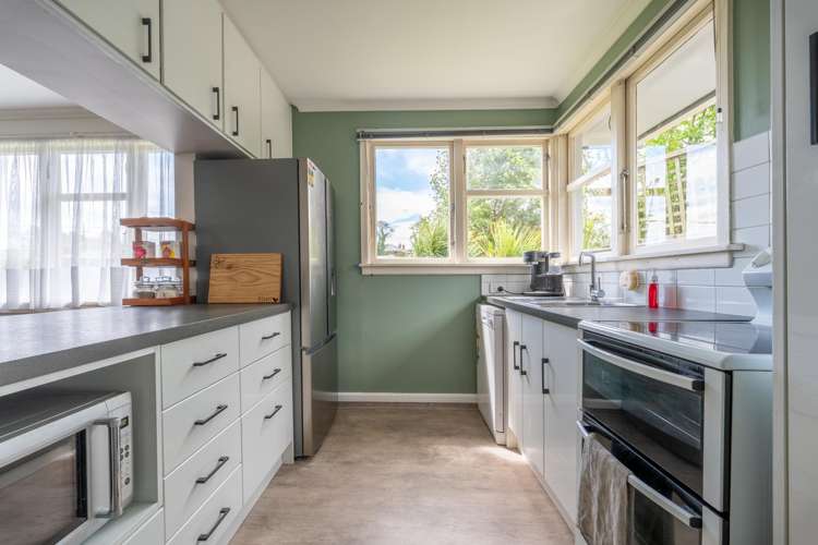 14 Coonoor Road Watlington_2