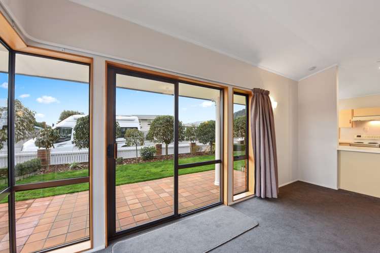 1 De Cesare Way The Wood_8