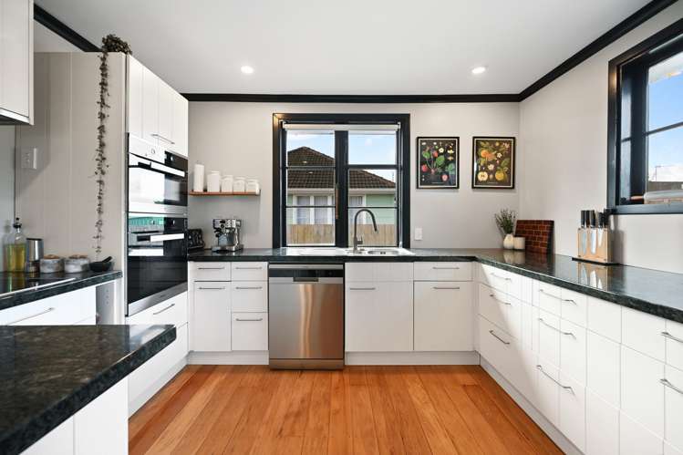 6 Sare Crescent Fairfield_7