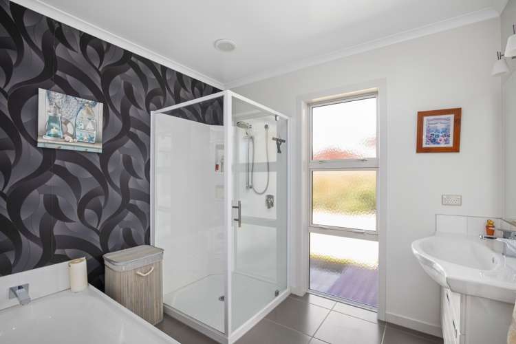 8 Quail Close Alexandra_17