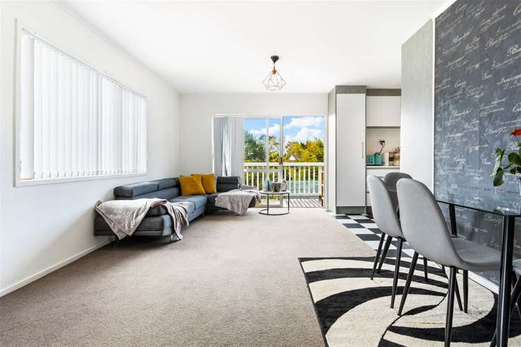 1/323 Triangle Road Massey_5