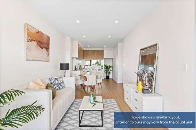 8/3 Milich Terrace Te Atatu South_2