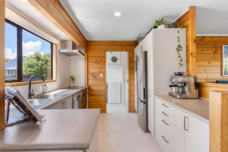 2/7c Hoheria Road Onehunga_15