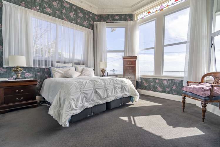 160 Marine Parade Bluff_14