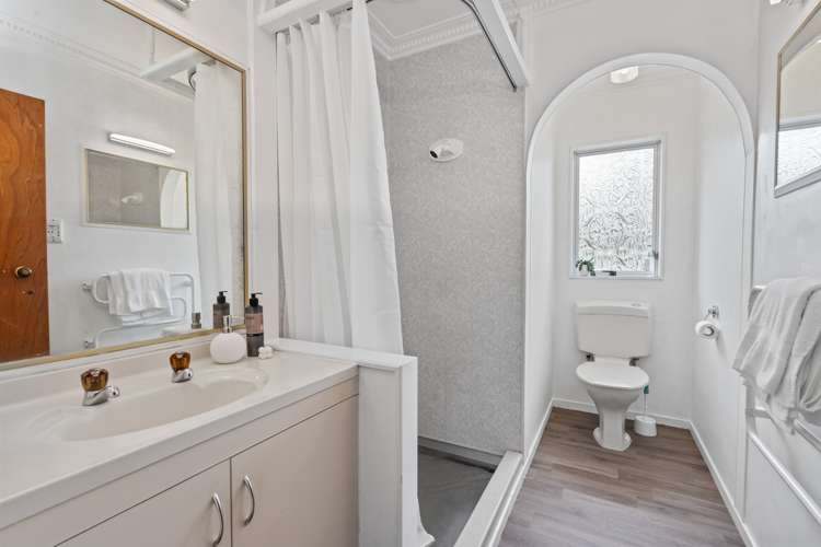 4 Prion Place One Tree Point_21