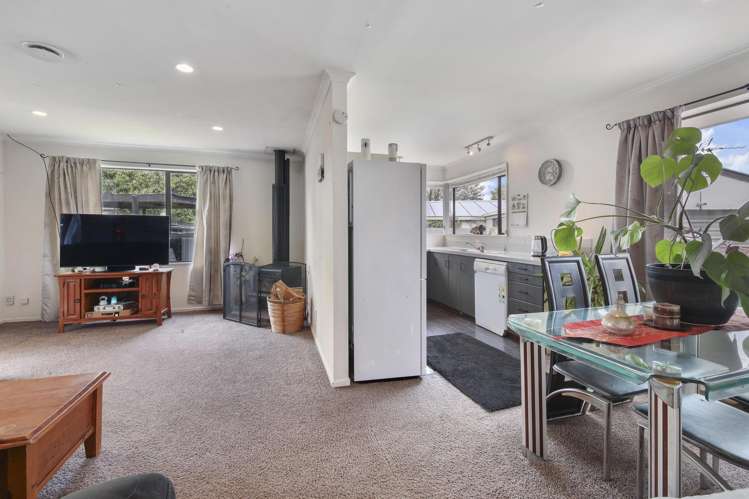 68 Main North Road Woodend_4