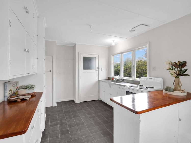 172 Highbury Avenue Highbury_6