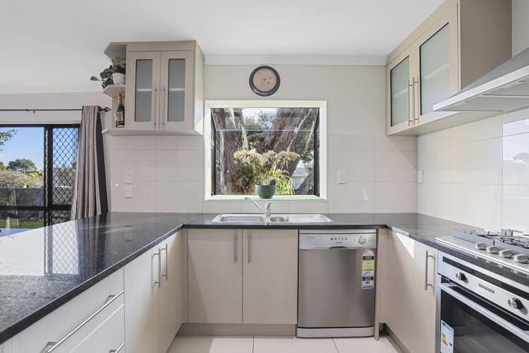 87a Wallace Road Mangere Bridge_6