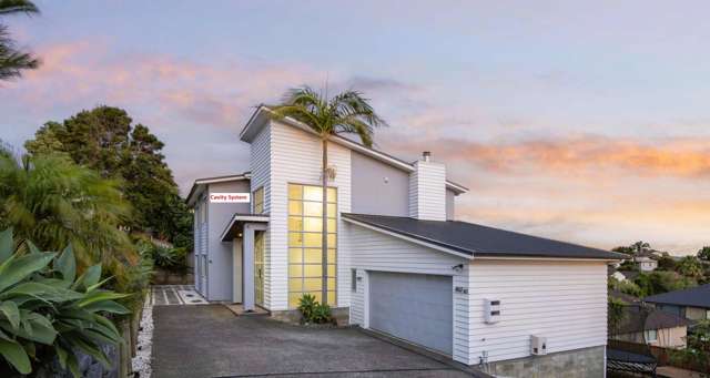 Location! Spacious, Tranquil Family Living