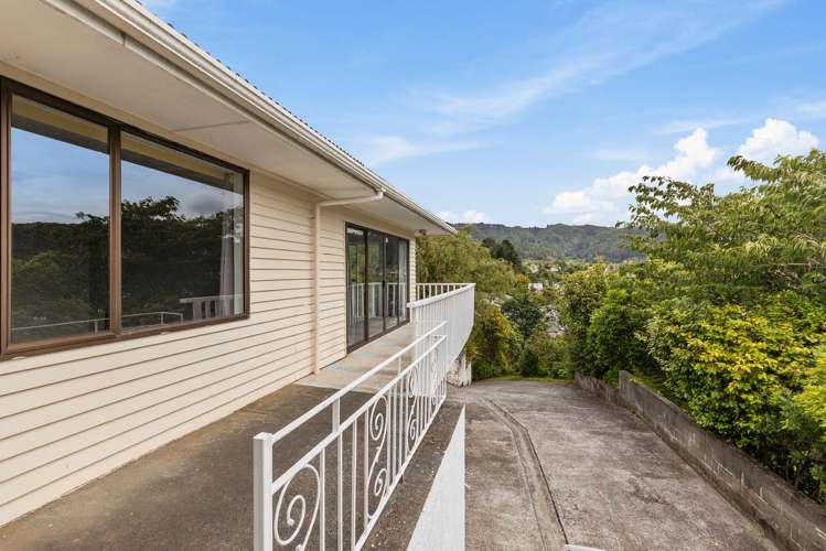 13 Morrison Grove Stokes Valley_4