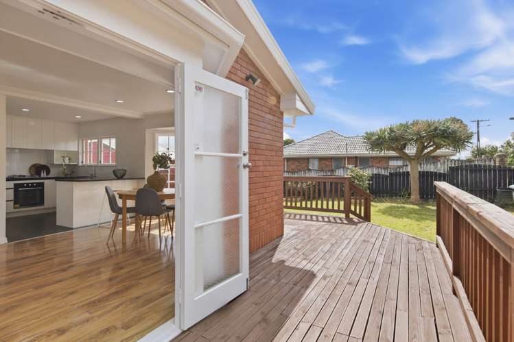 1/6 Plane Street Avondale_3