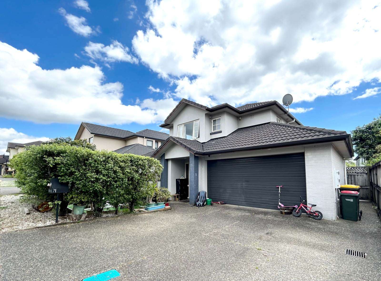 71 Wayne Francis Drive Flat Bush Manukau City Houses for Rent