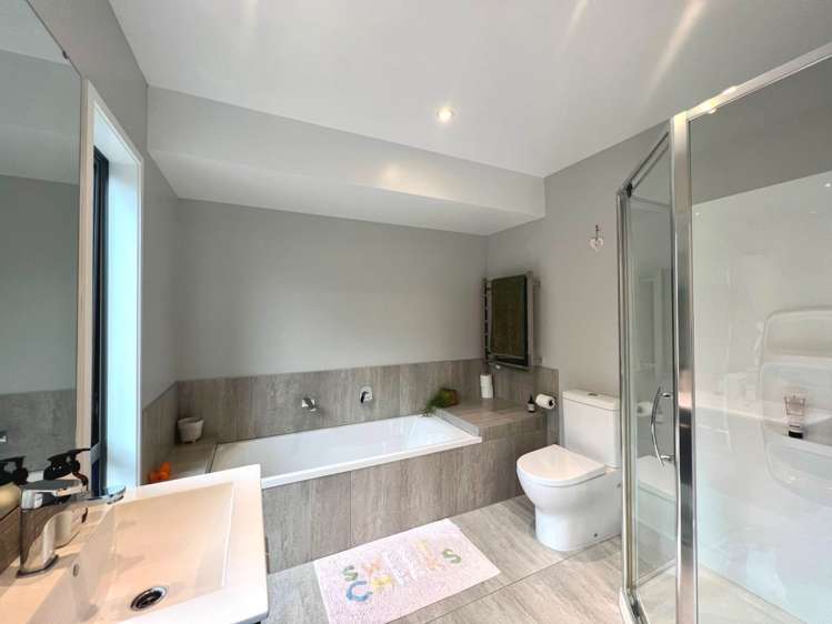 4 Liquidambar Drive Hobsonville_16