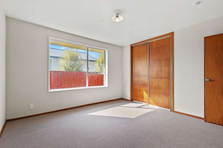 2/68 Kawau Crescent Bromley_2