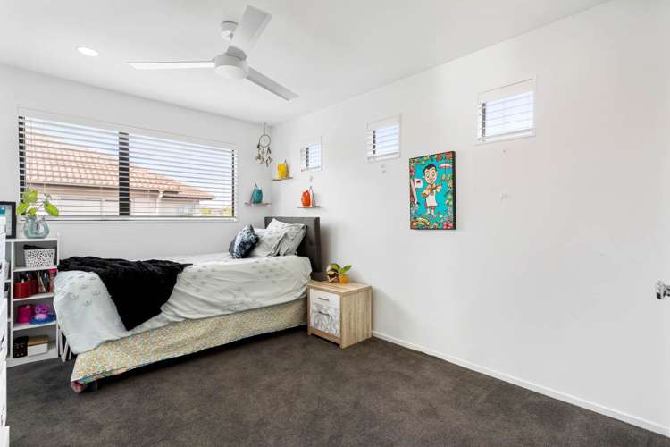 19 Pine Harbour Parade Beachlands_25