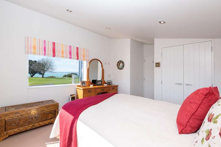 15 Tranquility Rise Mellons Bay_12