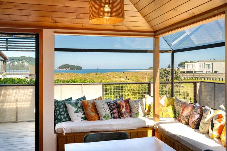 116 Saint Patricks Row Whangamata_10