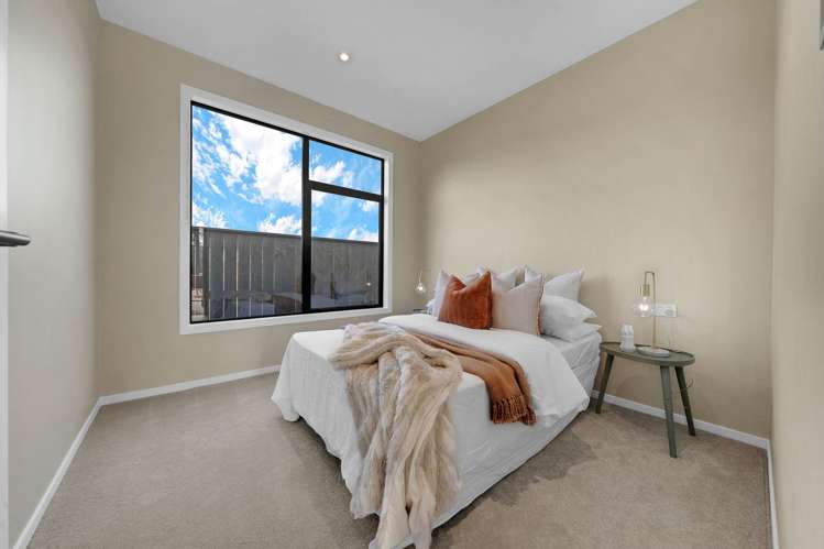 5 Meadows Drive Clevedon_11