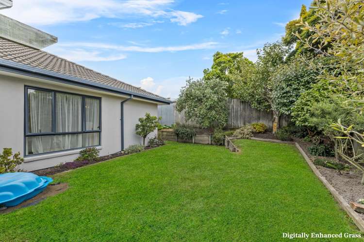 19 Cayman Close Shirley_18