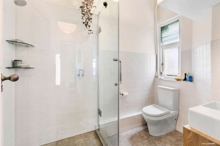 2/66 Emily Place Auckland Central_14