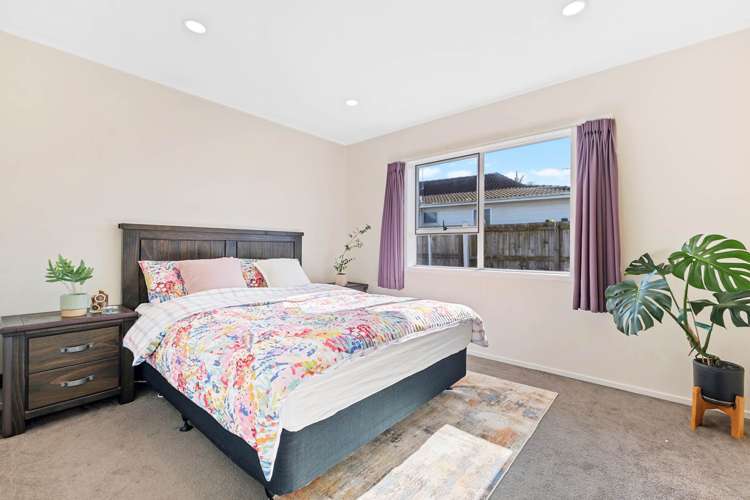 2/40 Aviemore Drive Highland Park_6