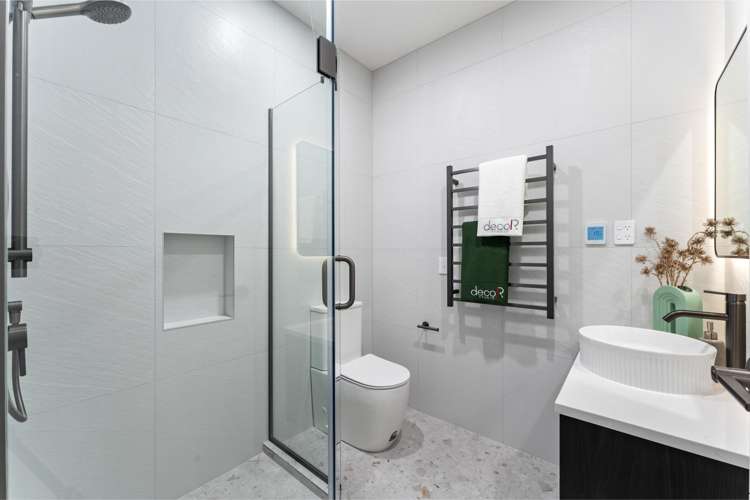 32 Streamview Way Long Bay_22